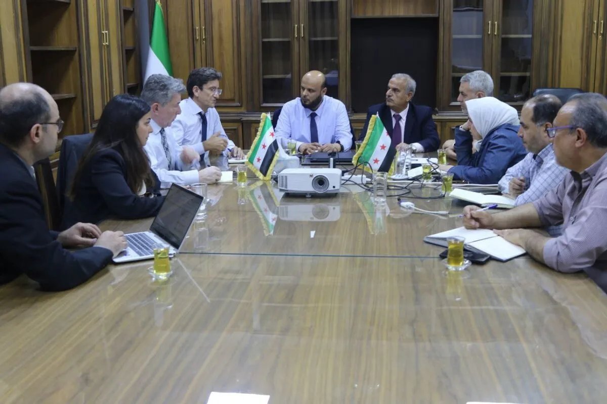 وزارة المالية والبنك الدولي يناقشان تحديث القوانين الضريبية لتعزيز الاقتصاد