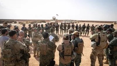 تحالف دولي و"الجيش الحر" يجريان تدريبات عسكرية مشتركة في قاعدة التنف الاستراتيجية