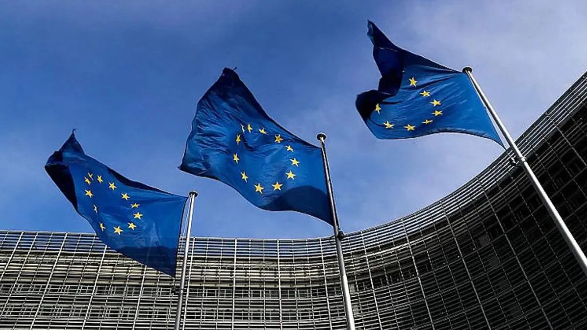 الاتحاد الأوروبي يرفع بعض العقوبات عن سوريا ويحذر من بقايا النظام السابق