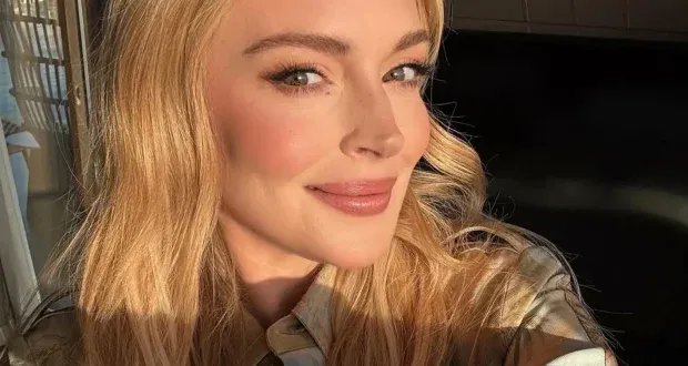 ليندسي لوهان تكشف سر إشراقتها: خط تجميل جديد وروتين عناية فريد