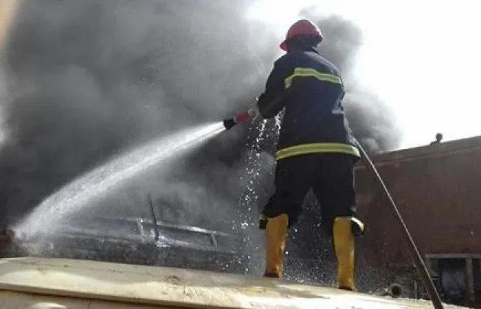 السيطرة السريعة على حريق في مدرسة بحلب ومنع امتداده