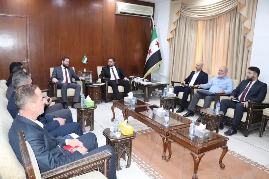 وزارة الأشغال تسعى لتحديث هيكلها الإداري: خطط لتطوير الأداء وتعزيز التعاون الحكومي