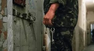 مأساة في صيدنايا: النظام يعدم شاباً من درعا بعد سنوات من الاعتقال