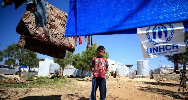 توقف دعم الأمم المتحدة للاستشفاء للنازحين السوريين في لبنان يثير قلقًا: وزير الصحة يحذر من تداعيات كارثية