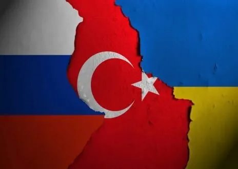 وزير الخارجية التركي: محادثات إسطنبول تفتح نافذة أمل لسلام دائم بين روسيا وأوكرانيا