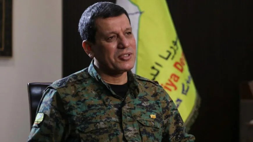 مظلوم عبدي: رفع العقوبات فرصة لبناء سوريا لامركزية ومزدهرة