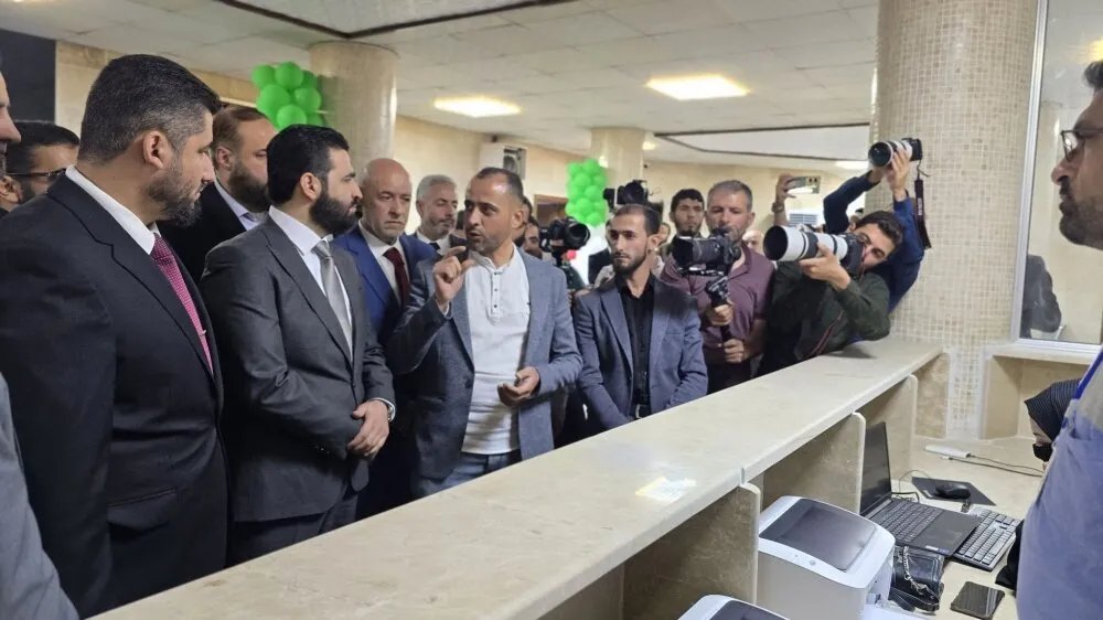إدلب: إعادة افتتاح مبنى الهجرة والجوازات بعد سنوات من الإغلاق لتسهيل معاملات المواطنين