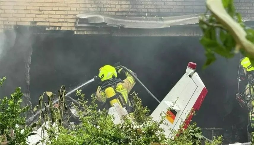كارثة في ألمانيا: تحطم طائرة صغيرة فوق منزل يودي بحياة شخصين