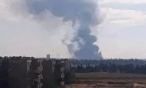 قصف إسرائيلي يستهدف مواقع عسكرية وضاحية المجد جنوب حمص