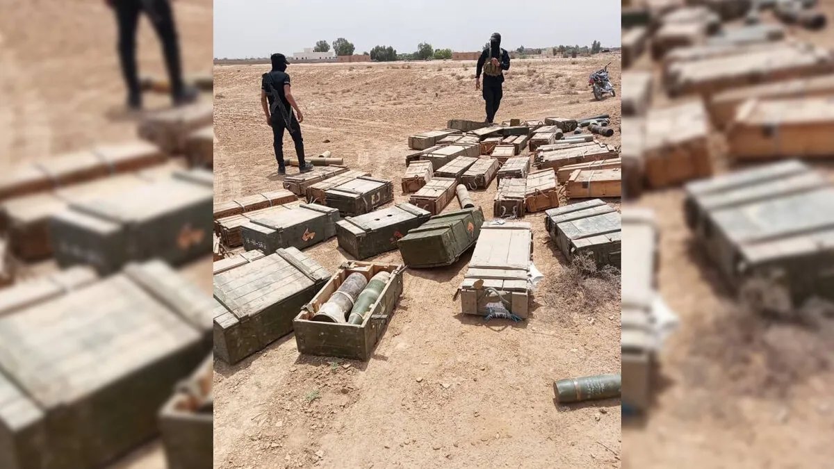 اكتشاف مخبأين للأسلحة والذخائر يعودان لقوات النظام في ريفي دير الزور وتدمر