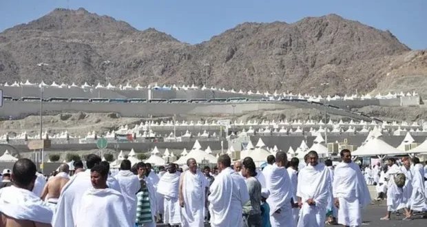 كيف يستخدم الذكاء الاصطناعي لتأمين و إدارة حشود الحجاج في موسم الحج؟