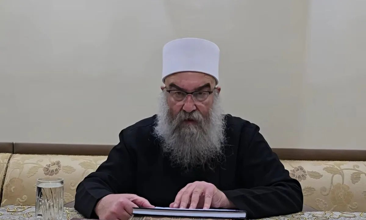 الشيخ الهجري: سنحمل السلاح حتى استقرار الدولة.. وتصاعد التوتر في السويداء