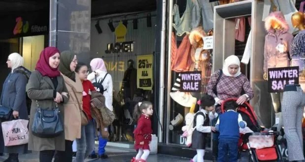 قبل عيد الأضحى: عروض وهمية تستنزف جيوب السوريين وتقوض الثقة بالأسواق