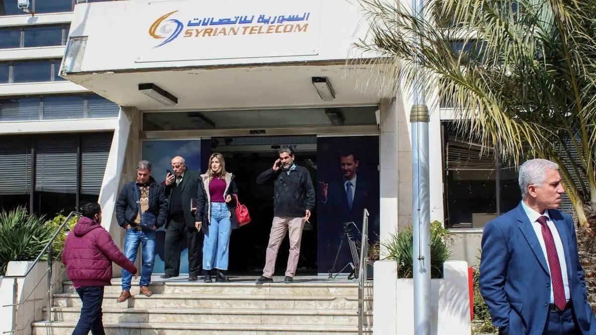 حكومة النظام تخطّط لرفع أسعار الاتصالات في سوريا لتغطية تكاليف التشغيل