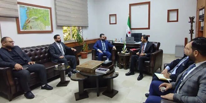 وزيرا الاتصالات والإدارة المحلية يبحثان تطوير البنية التحتية الرقمية في سوريا