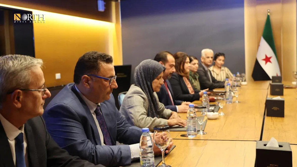 مفاوضات مباشرة في دمشق: هل تنجح الحكومة السورية والإدارة الذاتية في تجاوز الخلافات؟