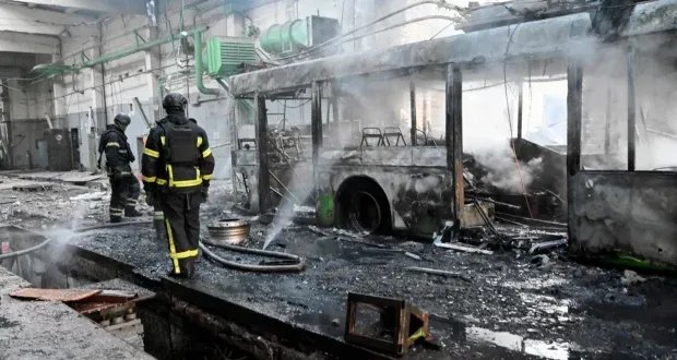 استقالة قائد سلاح البر الأوكراني بعد ضربة روسية موجعة وهجوم أوكراني واسع يستهدف العمق الروسي