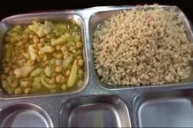 إدارة مشفى المجتهد تتوقف عن تقديم اللحوم في وجبات الأطباء منذ عام بسبب نقص التمويل