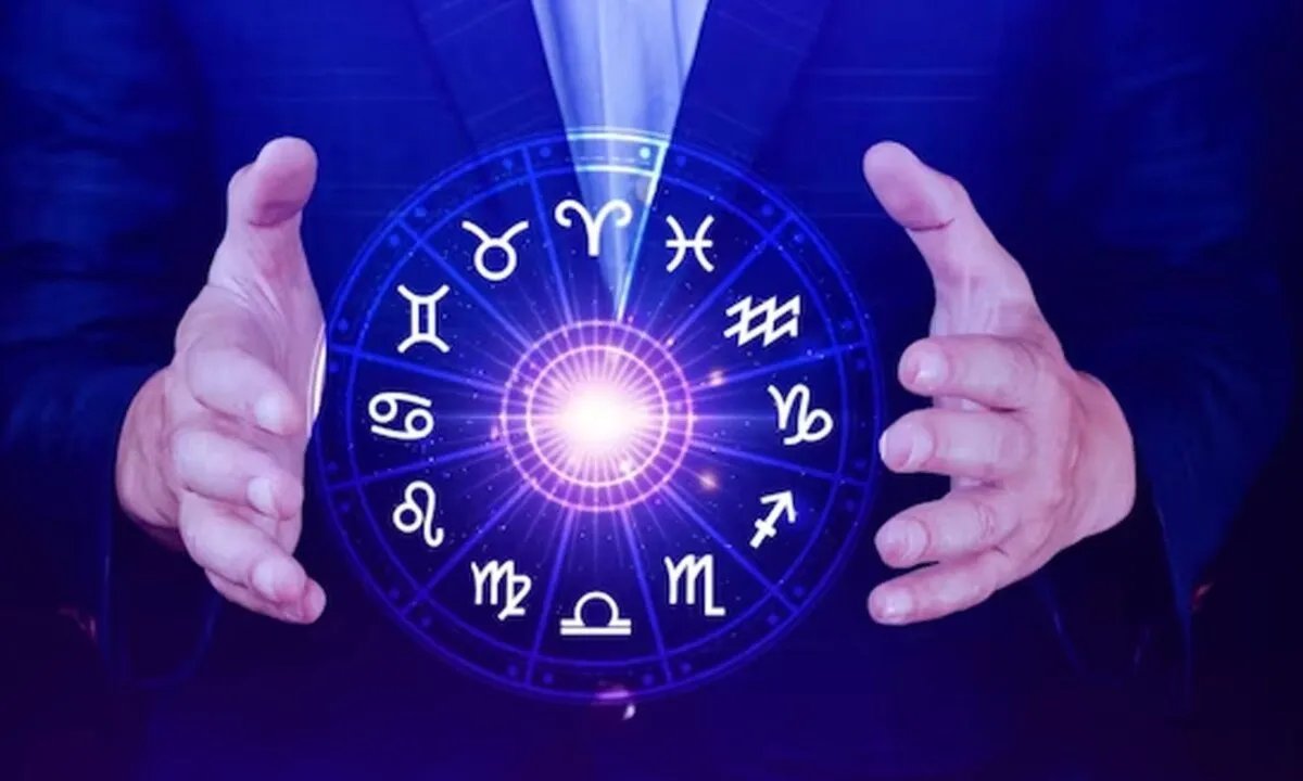 تلاعب بالوعي: كيف يستغل "المتنبئون" قلق السوريين في زمن الحرب؟