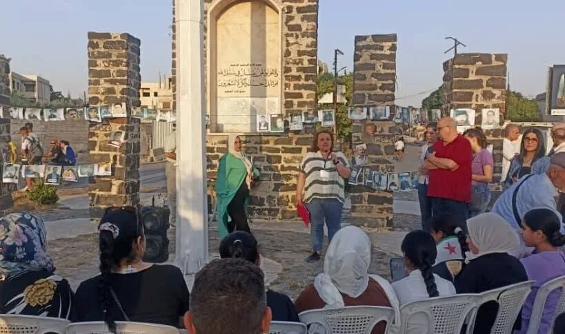 "لن ننسى": سلمية ترفع الصوت لكشف مصير المغيبين قسرًا والمطالبة بالعدالة الانتقالية