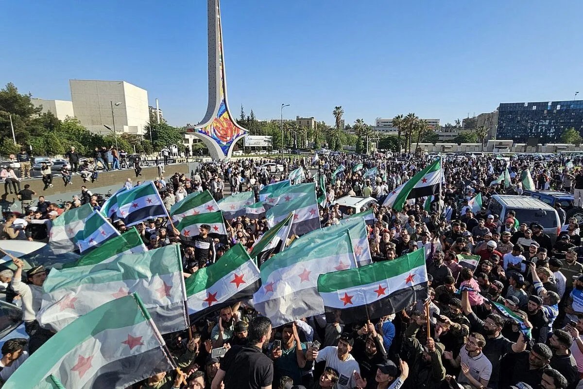 استطلاع صادم: هل يؤيد السوريون اتفاق سلام مع إسرائيل؟