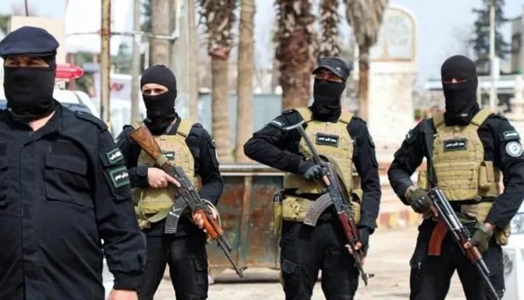 الداخلية السورية تعلن عن صد هجوم مسلح على حاجز أمني في أشرفية صحنايا