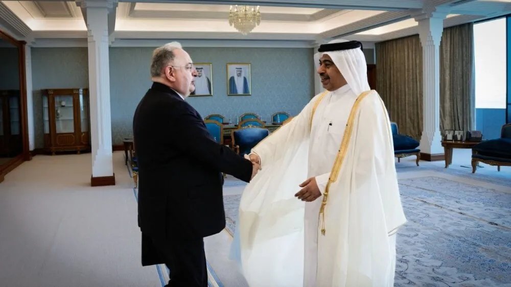 وزيرا مالية سوريا وقطر يبحثان تعزيز التعاون الاقتصادي في الدوحة