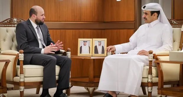 وزير الطاقة السوري يبحث مع نظيره القطري في الدوحة تعزيز الاستثمارات في قطاع الطاقة