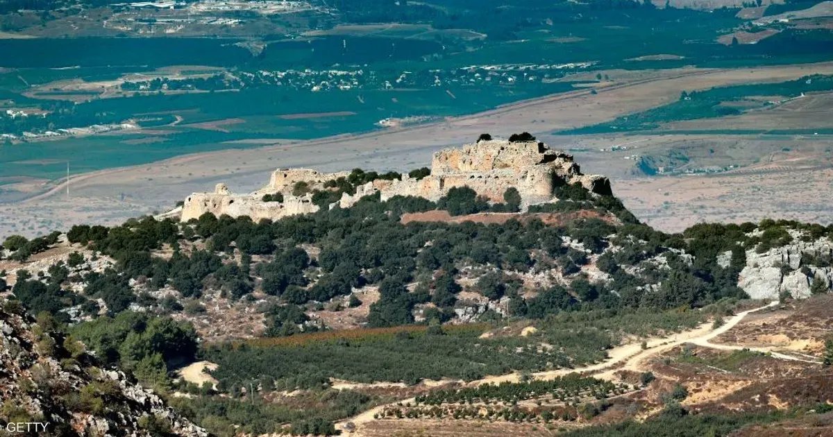 تصعيد على الجولان: إطلاق صواريخ من سوريا وصفارات الإنذار تدوي في المستوطنات الإسرائيلية