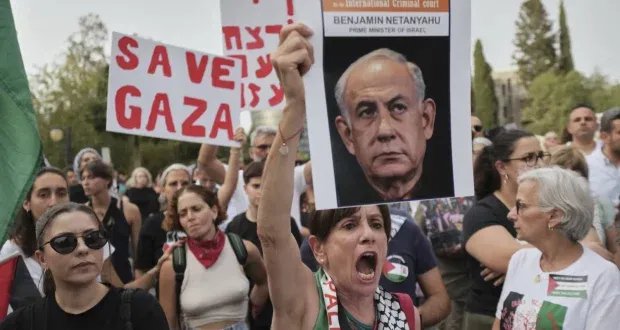 استطلاع عالمي يكشف: تزايد النفور العالمي من إسرائيل ونتنياهو