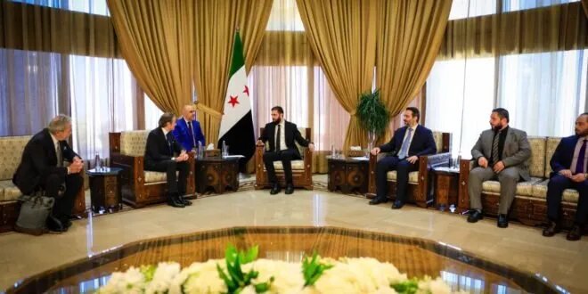 الرئيس الشرع ووزير الخارجية يبحثان مع مدير الوكالة الدولية للطاقة الذرية التعاون في دمشق