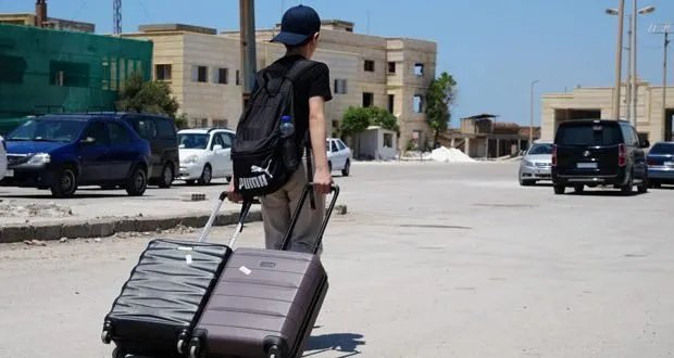 إقبال كثيف على معبر العريضة الحدودي في يومه الثاني بعد إعادة الافتتاح