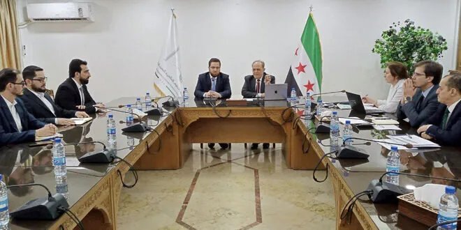 وزيرا التعليم العالي والتنمية الإدارية يبحثان تطوير الهيكلية التنظيمية لوزارة التعليم العالي