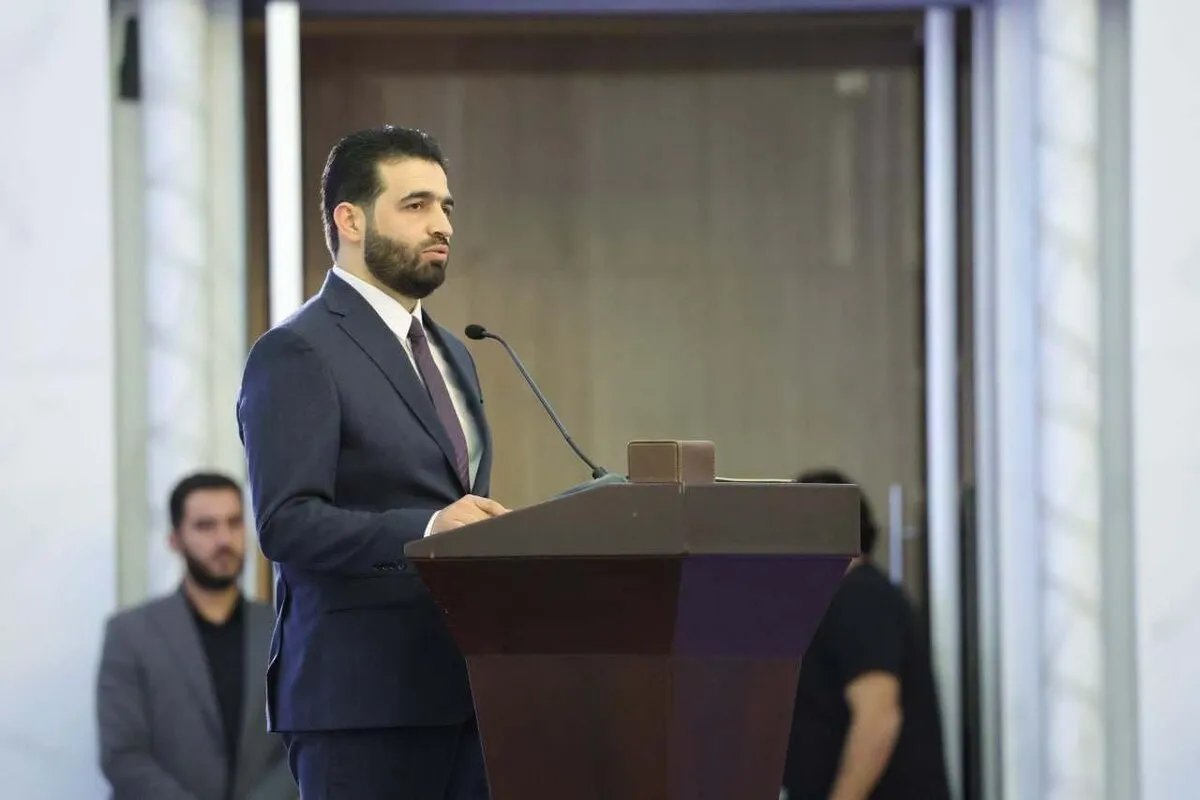 وزير الداخلية يكشف عن خطط لدمج ضباط منشقين وإصلاح السجون وتقليل تجاوزات عناصر الأمن