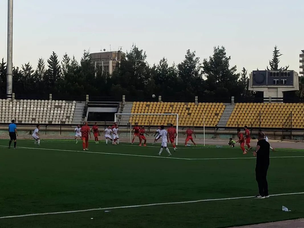 حطين يفقد نقطتين ثمينتين بتعادله مع الشعلة في الدوري الممتاز