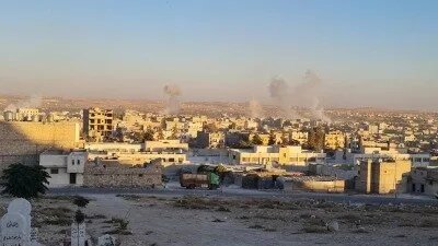 جرحى مدنيون في قصف صاروخي لـقسد على الأحياء السكنية في مدينة الباب شرقي حلب