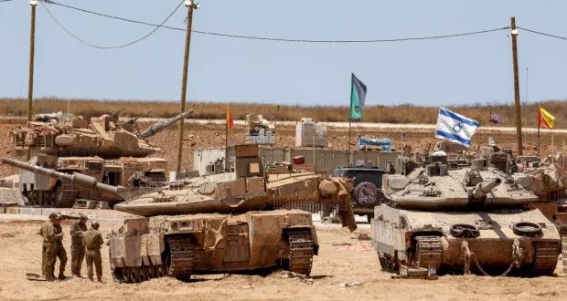 تصاعد الخسائر في غزة: مقتل جنود إسرائيليين في خان يونس وقصف مكثف على المدنيين