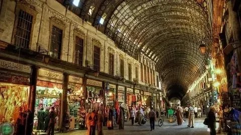 صناعيون يكشفون: تراجع حاد في مبيعات عيد الأضحى بدمشق يصل إلى 90% رغم انخفاض الأسعار