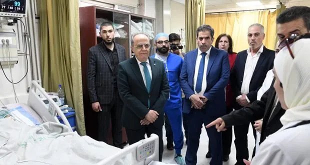 وزير التعليم العالي يتفقد المشافي الجامعية بدمشق ويؤكد جاهزيتها خلال عطلة العيد وإلغاء الاستجرار المركزي للأدوية