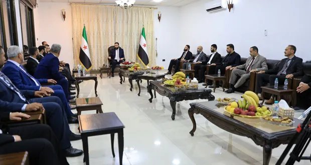 الرئيس الشرع يبحث تطوير درعا مع المسؤولين المحليين