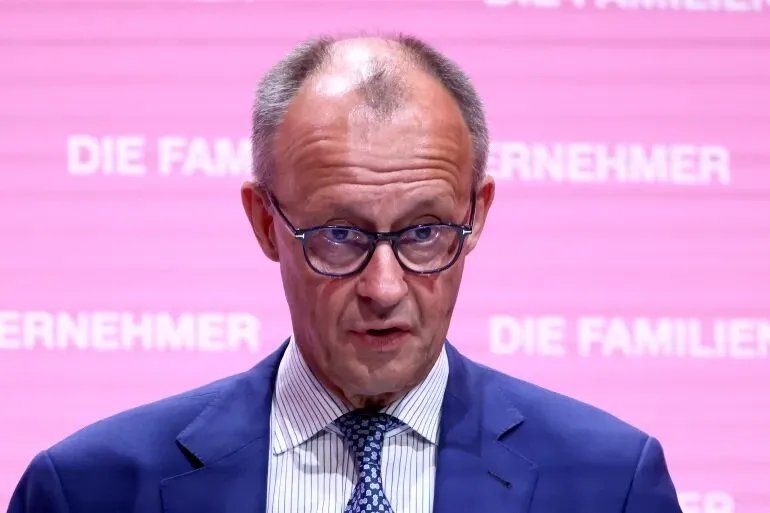 ميرتس: ألمانيا ستعتمد على أمريكا لفترة طويلة رغم التوترات المحتملة مع ترامب