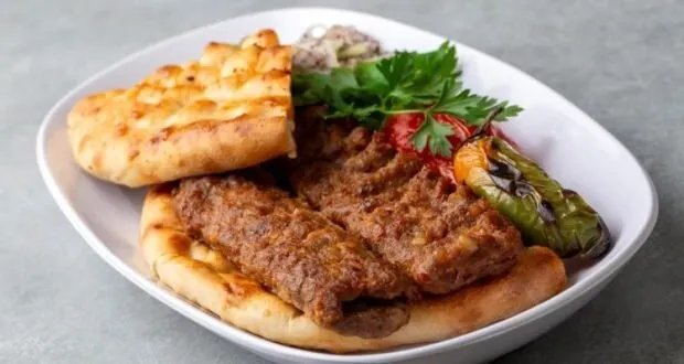 أسرار الكباب السوري الأصيل: وصفة شهية للمناسبات والأعياد