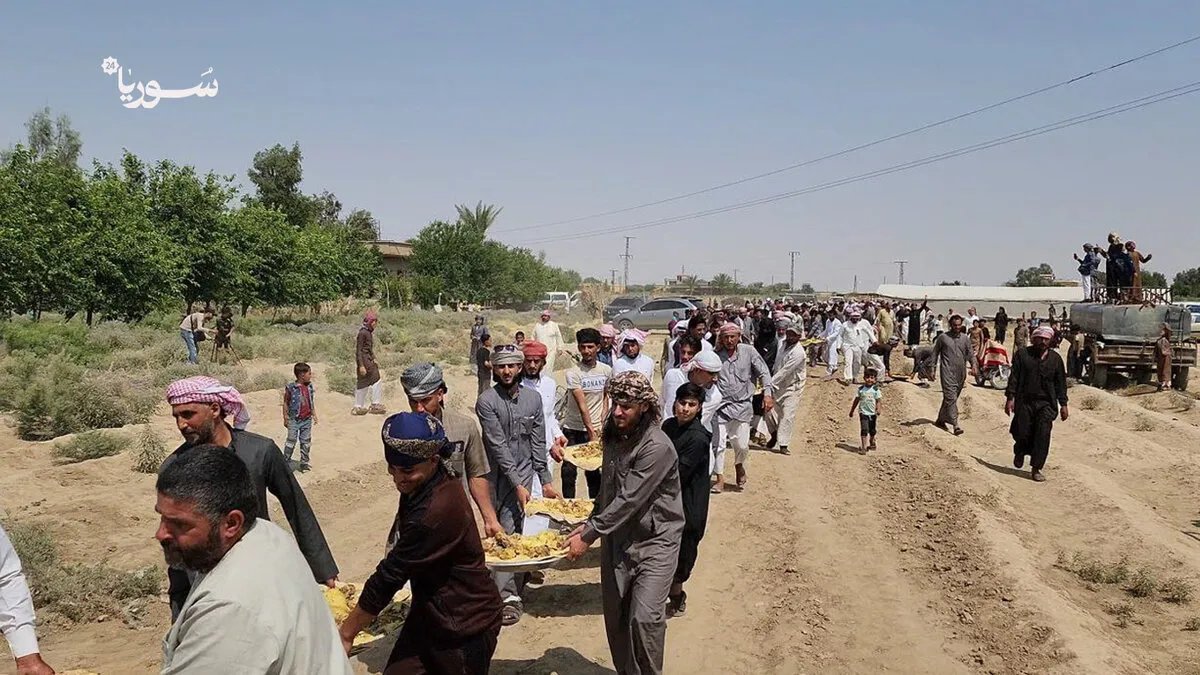 دير الزور: عشيرة البوليل تحتفي بالشهداء والعائدين بمأدبة ضخمة