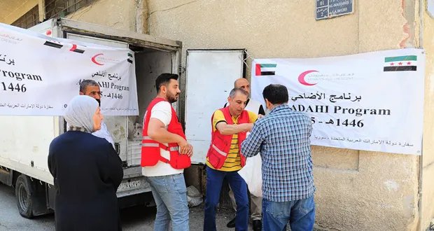 الهلال الأحمر السوري يوزع آلاف الأضاحي الإماراتية على الأسر المحتاجة في دمشق وريفها