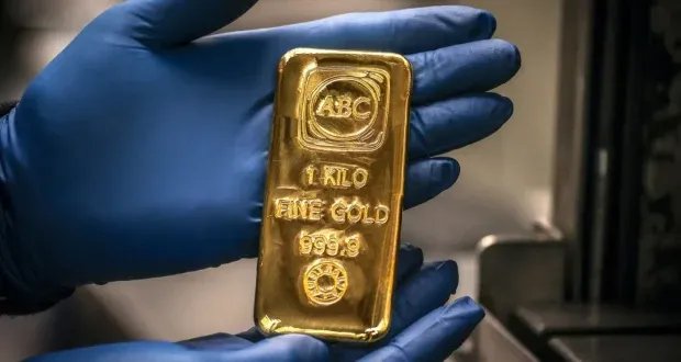 صعود الذهب: كيف تعيد البنوك المركزية تشكيل سوق المعدن النفيس في عالم مضطرب؟