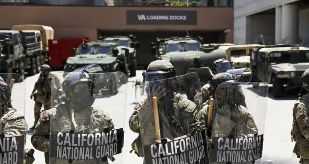 خلافات حادة حول نشر الحرس الوطني في لوس أنجلوس: حكام ديمقراطيون يتصدون لقرارات ترمب