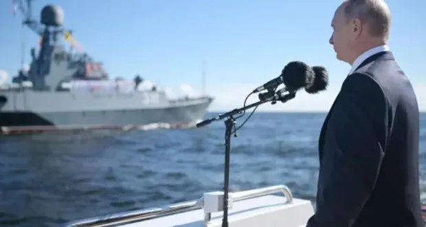 بوتين يطلق خطة ضخمة لتحديث البحرية الروسية حتى عام 2050: تفاصيل الاستراتيجية الجديدة