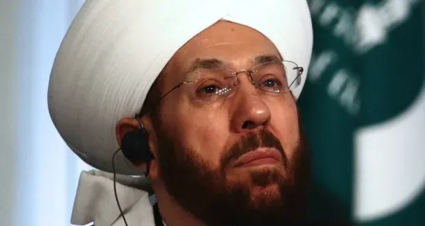غموض يكتنف مصير مفتي سوريا السابق بدر حسون: أنباء عن وفاته وتعذيبه والمرصد يطالب بالإفراج عنه