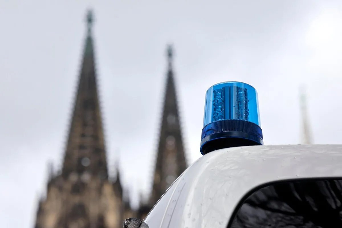 كولن: تحقيق مع فتى لنشره دعاية داعشية وتضارب حول تخطيطه لهجوم