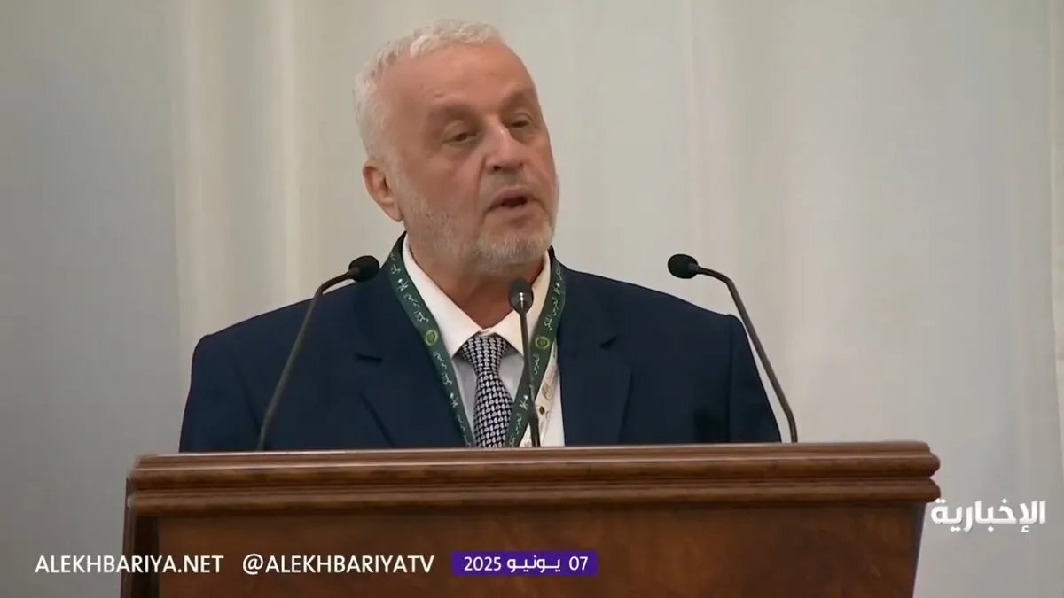 تصريح مثير للجدل لوزير الأوقاف السوري أمام بن سلمان يثير تفاعلاً واسعاً